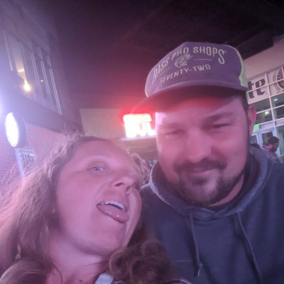 Meet your Posher, Chrissy - Picture 1 of 1